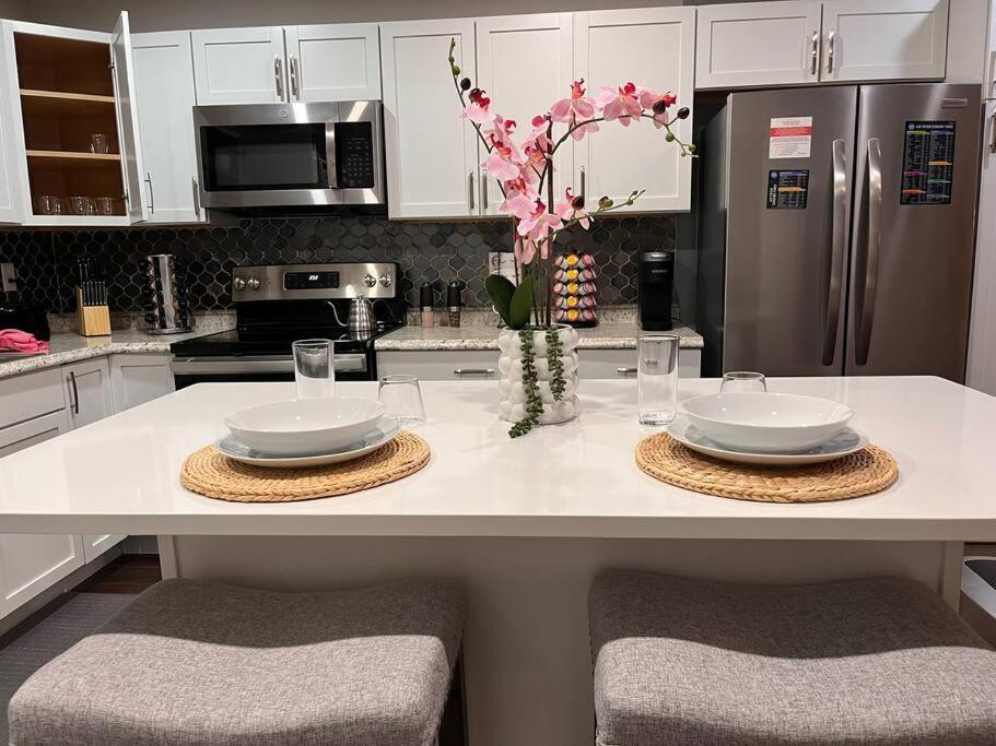 Healing Haven King Bed Suite Dallas Dış mekan fotoğraf